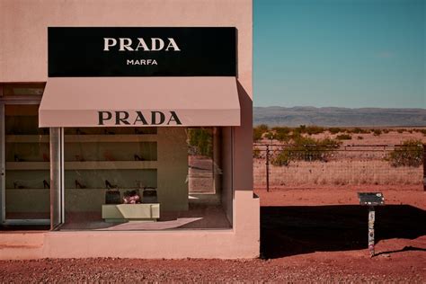 prada exhibit marfa texas|prada store in texas desert.